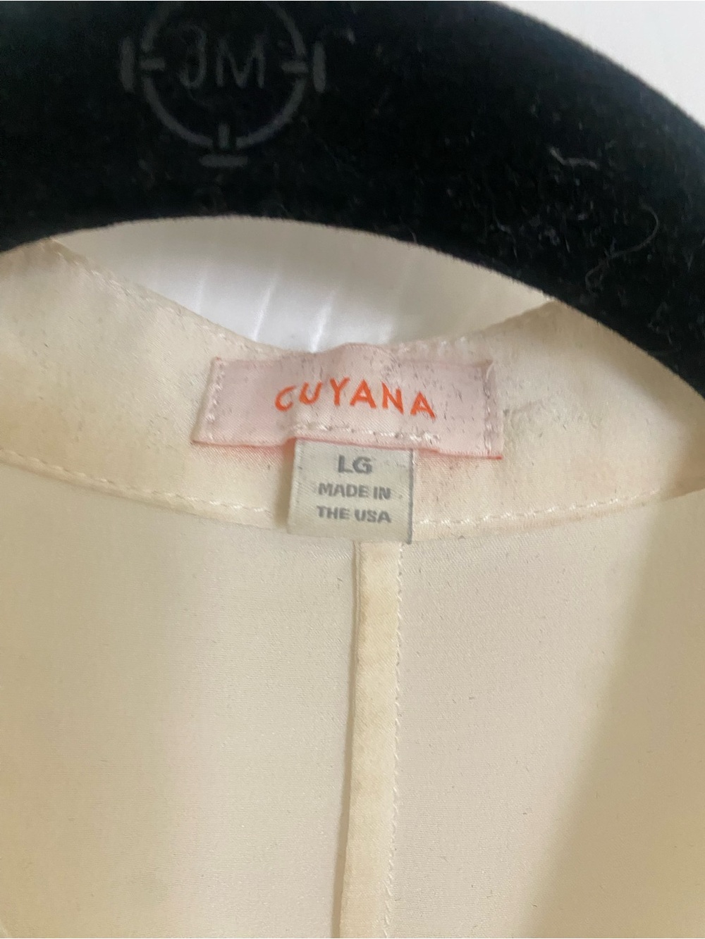 Cuyana 100% silk Cream Split-Neck Long-Sleeve Blouse - Picture 2 of 6